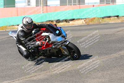 media/Oct-15-2022-TrackXperience (Sat) [[8f70b8b0be]]/Group 2/session 2 turn 3 and 4/